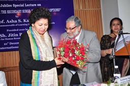 Welcome of Prof. asha Kanwar